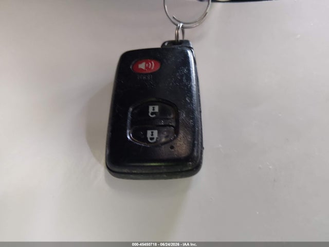 Toyota Prius Two 2015 JTDKN3DU1F1926600 Image 11