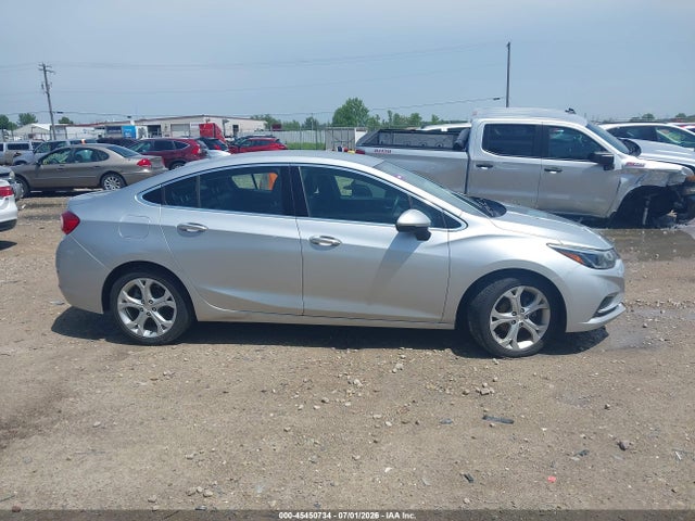 Chevrolet Cruze Premier Auto 2018 1G1BF5SM8J7175733 Image 13