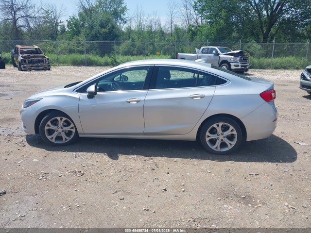 Chevrolet Cruze Premier Auto 2018 1G1BF5SM8J7175733 Image 14