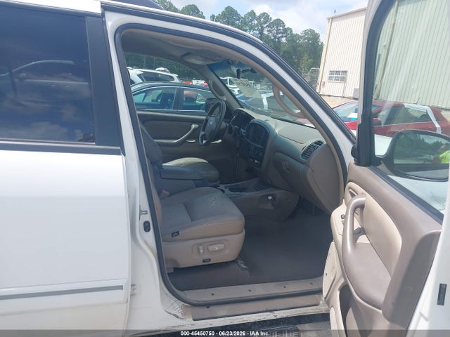 45450750 :رقم المزاد ، 5TDZT34A55S258201 vin ، 2005 Toyota Sequoia Sr5 V8 مزاد بيع