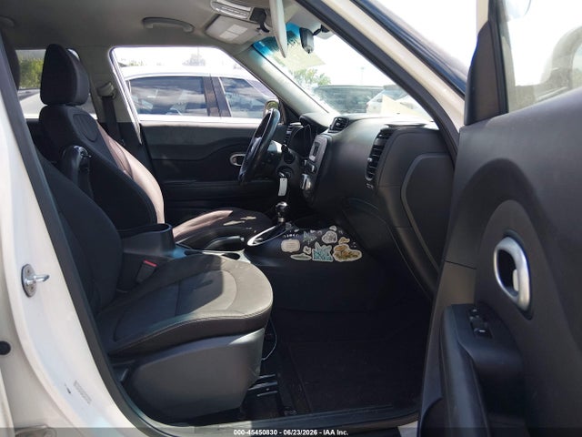 Продажа на аукционе авто 2016 Kia Soul, vin: KNDJN2A20G7354703, номер лота: 45450830