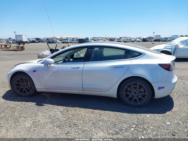 Aukcja sprzedaży 2018 Tesla Model 3, vin: 5YJ3E1EA4JF039862, numer aukcji: 45450847