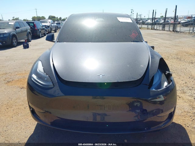 Продажа на аукционе авто 2024 Tesla Model Y Performance Dual Motor All-wheel Drive, vin: 7SAYGDEF3RF129855, номер лота: 45450864