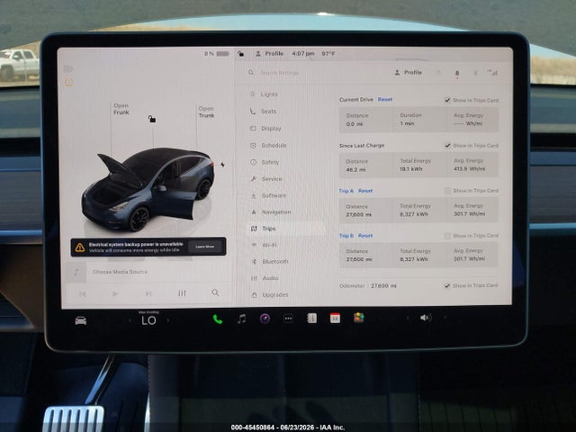 Продажа на аукционе авто 2024 Tesla Model Y Performance Dual Motor All-wheel Drive, vin: 7SAYGDEF3RF129855, номер лота: 45450864