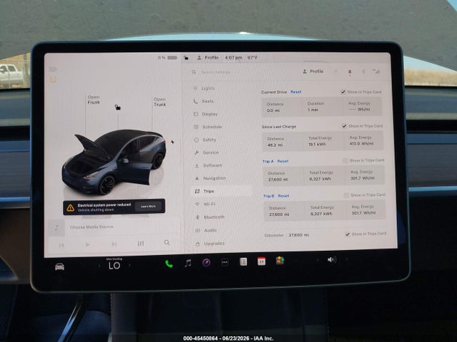 Продажа на аукционе авто 2024 Tesla Model Y Performance Dual Motor All-wheel Drive, vin: 7SAYGDEF3RF129855, номер лота: 45450864