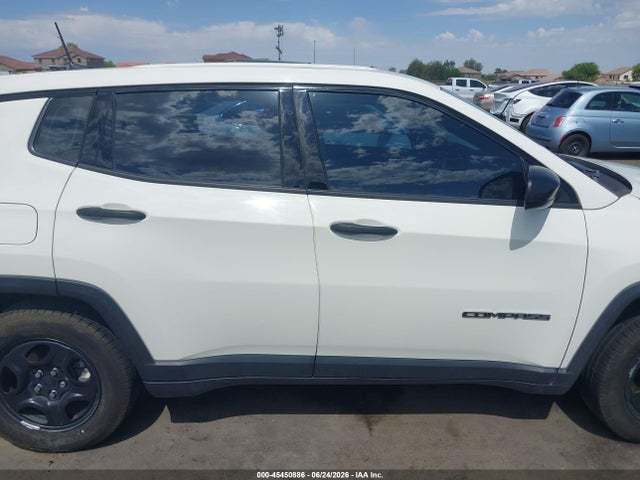 3C4NJCAB9KT677266 Jeep Compass Sport Fwd