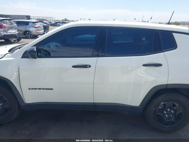 3C4NJCAB9KT677266 Jeep Compass Sport Fwd
