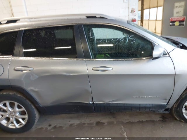 2015 Jeep Cherokee Latitude მანქანა იყიდება აუქციონზე, vin: 1C4PJMCS7FW679724, აუქციონის ნომერი: 45450895