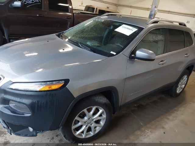 Продажа на аукционе авто 2015 Jeep Cherokee Latitude, vin: 1C4PJMCS7FW679724, номер лота: 45450895
