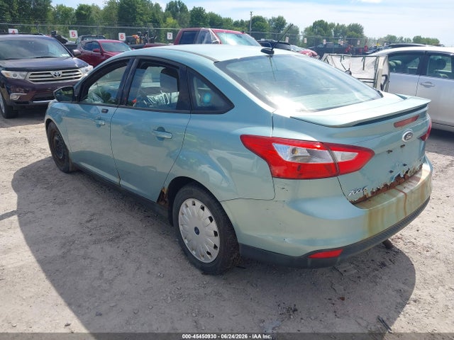 45450930 :رقم المزاد ، 1FAHP3F22CL352076 vin ، 2012 Ford Focus Se مزاد بيع