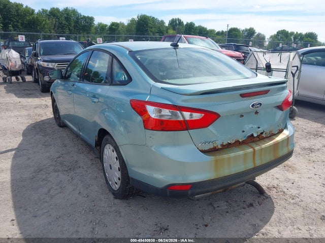 45450930 :رقم المزاد ، 1FAHP3F22CL352076 vin ، 2012 Ford Focus Se مزاد بيع