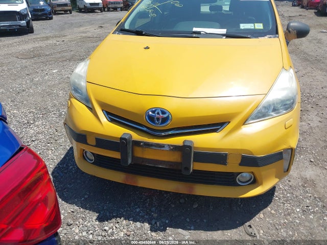 Aukcja sprzedaży 2013 Toyota Prius V Five, vin: JTDZN3EUXD3226590, numer aukcji: 45450946