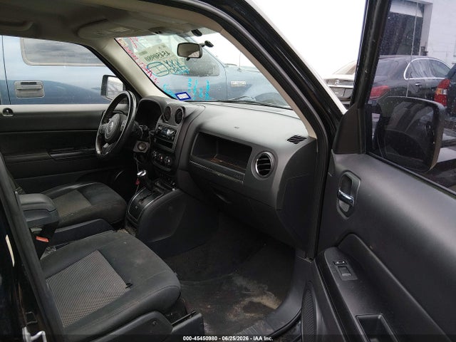 1C4NJRFB7ED792700 Jeep Patriot Latitude