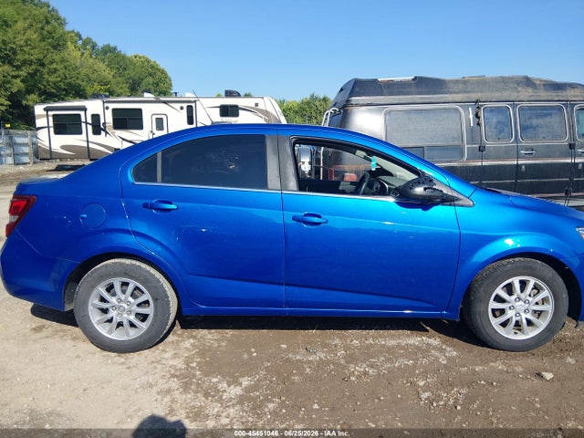 45451046 :رقم المزاد ، 1G1JD5SB5K4149027 vin ، 2019 Chevrolet Sonic Lt Auto مزاد بيع