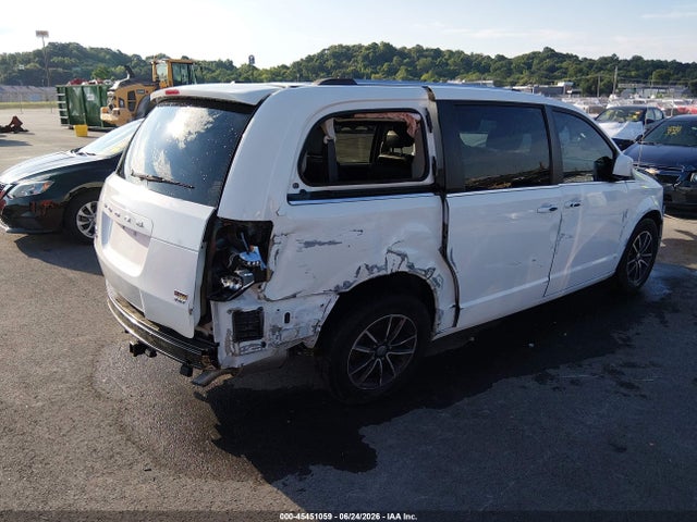 45451059 :رقم المزاد ، 2C4RDGCG0JR342682 vin ، 2018 Dodge Grand Caravan Sxt مزاد بيع