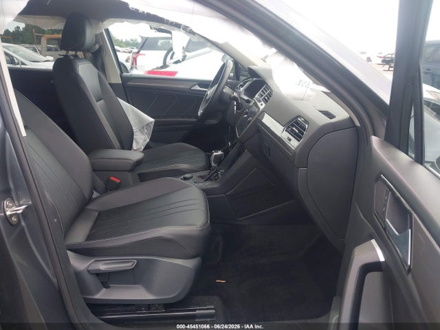 2024 Volkswagen Tiguan 2.0t Se/2.0t Wolfsburg Edition მანქანა იყიდება აუქციონზე, vin: 3VVMB7AX0RM056676, აუქციონის ნომერი: 45451066