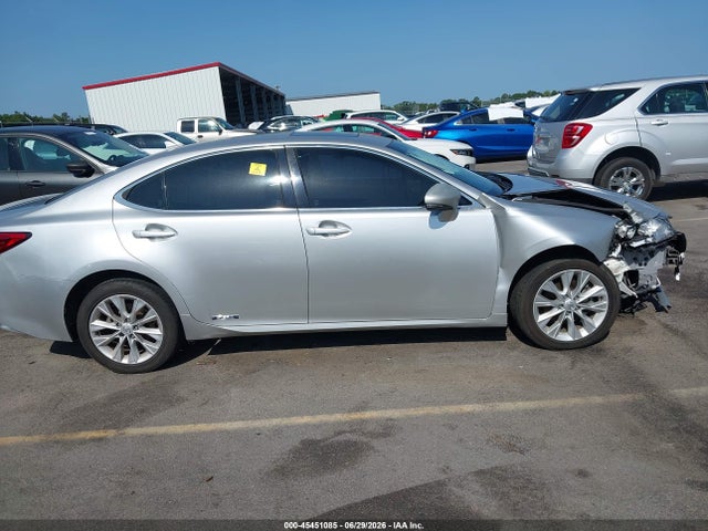 Продажа на аукционе авто 2013 Lexus Es 300h, vin: JTHBW1GG5D2023640, номер лота: 45451085