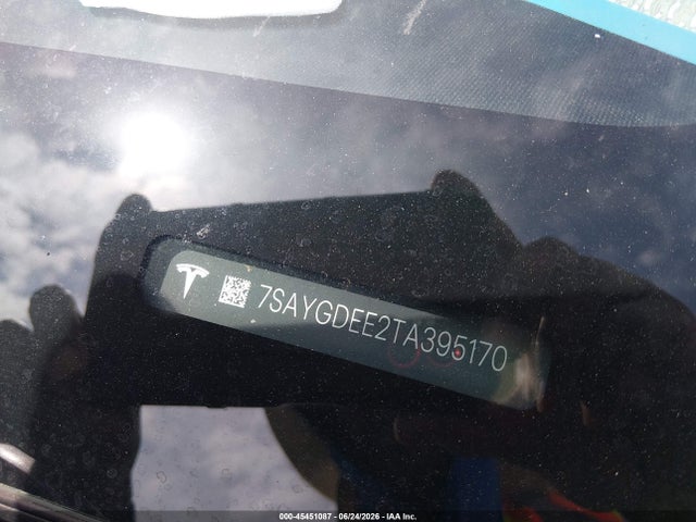 Tesla Model Y 2026 7SAYGDEE2TA395170 Image 19