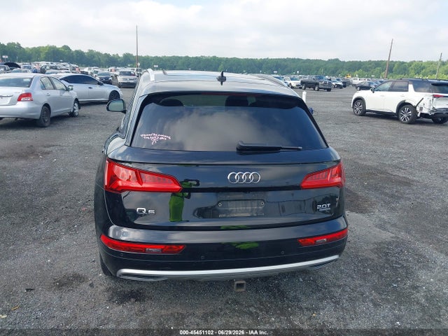 Продаж на аукціоні авто 2018 Audi Q5 2.0t Premium/2.0t Tech Premium, vin: WA1BNAFY6J2212611, номер лоту: 45451102