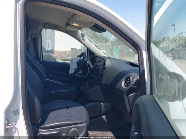 45451204 :رقم المزاد ، WD3PG3EA8J3382916 vin ، 2018 Mercedes-benz Metris مزاد بيع