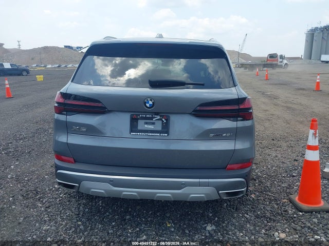 45451222 :رقم المزاد ، 5UX13EU05R9U57011 vin ، 2024 Bmw X5 Sdrive40i مزاد بيع