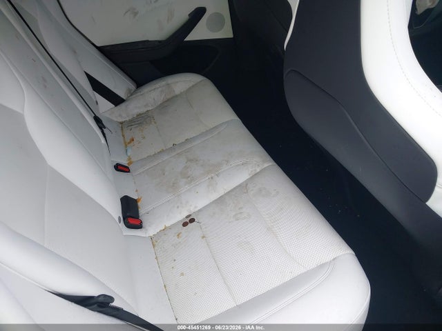 Tesla Model 3 Performance All-wheel Drive 2024 5YJ3E1ET9RF848576 Image 8