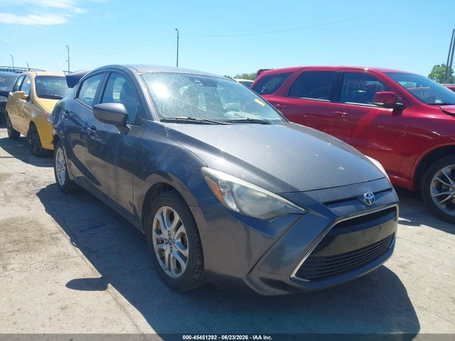 Продажа на аукционе авто 2017 Toyota Yaris Ia, vin: 3MYDLBYVXHY155405, номер лота: 45451292