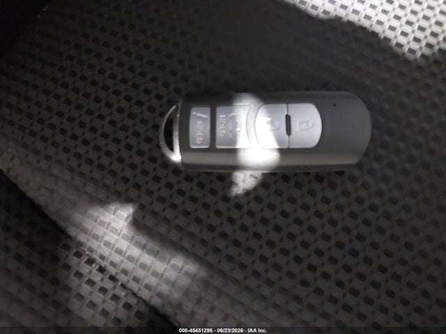 45451296 :رقم المزاد ، 3MZBN1U73HM156868 vin ، 2017 Mazda Mazda3 Sport مزاد بيع