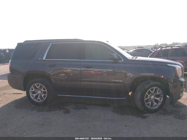 45451337 :رقم المزاد ، 1GKS1BKC0HR384897 vin ، 2017 Gmc Yukon Slt مزاد بيع