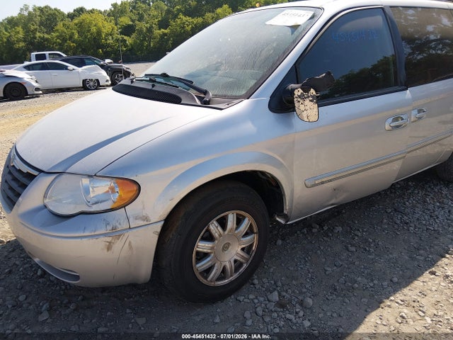 45451432 :رقم المزاد ، 2A4GP54L37R267798 vin ، 2007 Chrysler Town & Country Touring مزاد بيع