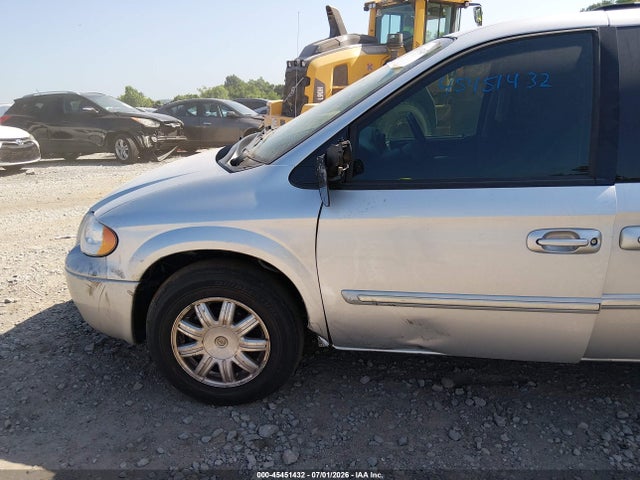 45451432 :رقم المزاد ، 2A4GP54L37R267798 vin ، 2007 Chrysler Town & Country Touring مزاد بيع