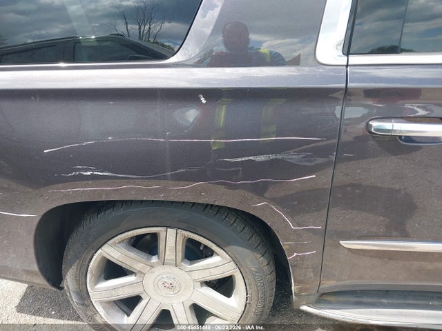 Продажа на аукционе авто 2015 Cadillac Escalade Esv Luxury, vin: 1GYS4HKJ5FR295175, номер лота: 45451448