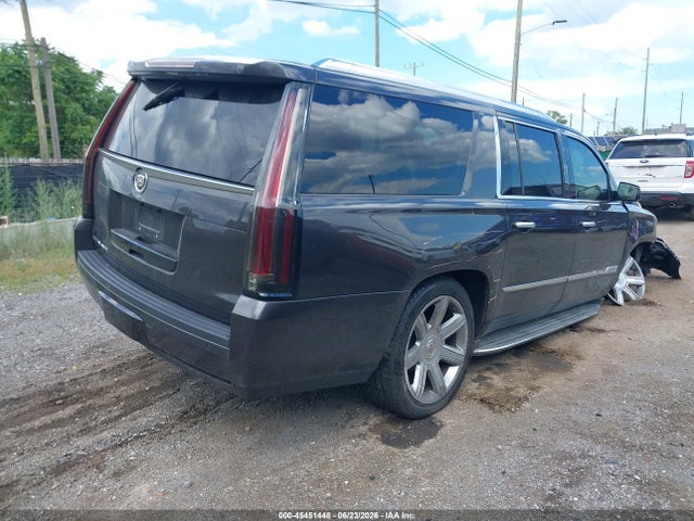 Продажа на аукционе авто 2015 Cadillac Escalade Esv Luxury, vin: 1GYS4HKJ5FR295175, номер лота: 45451448