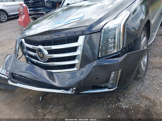 Продажа на аукционе авто 2015 Cadillac Escalade Esv Luxury, vin: 1GYS4HKJ5FR295175, номер лота: 45451448