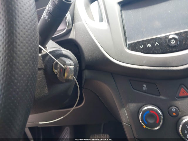 Chevrolet TRAX LS 2016 KL7CJKSB7GB632252 Image 11