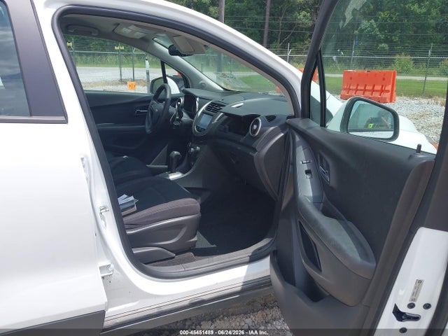 Chevrolet TRAX LS 2016 KL7CJKSB7GB632252 Image 5