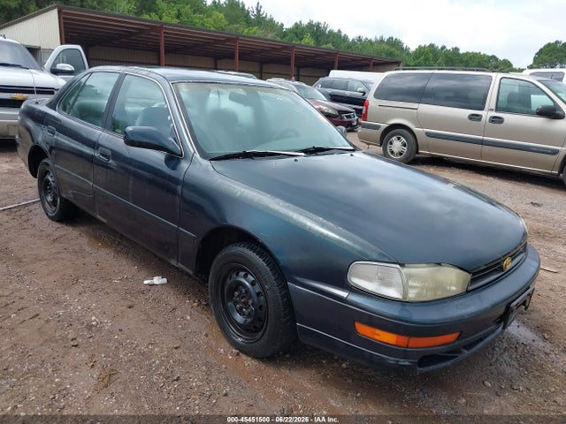 45451500 :رقم المزاد ، 4T1SK12E4RU356583 vin ، 1994 Toyota Camry Le مزاد بيع