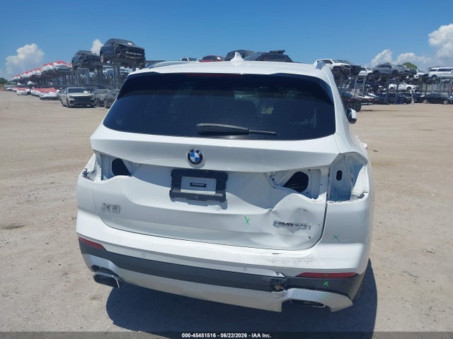 45451516 :رقم المزاد ، 5UX43DP03N9K67205 vin ، 2022 Bmw X3 Sdrive30i مزاد بيع