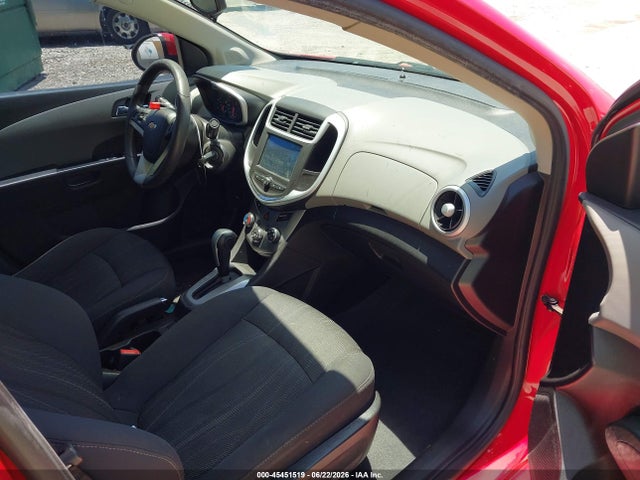 Aukcja sprzedaży 2017 Chevrolet Sonic Lt Auto, vin: 1G1JD5SH6H4105440, numer aukcji: 45451519