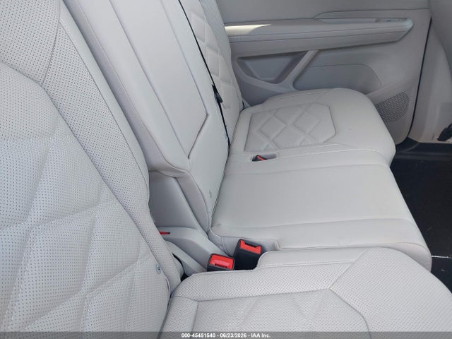 45451540 :رقم المزاد ، 1V2HR2CA9SC528127 vin ، 2025 Volkswagen Atlas 2.0t Se W/technology مزاد بيع