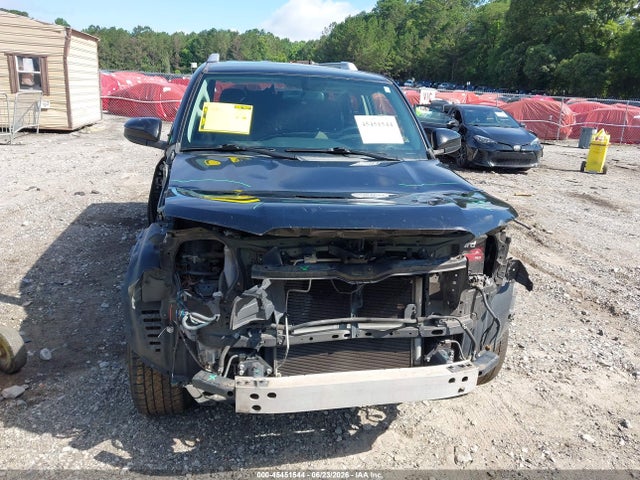 Toyota 4RUNNER SR5 2018 JTEZU5JR6J5165413 Image 12