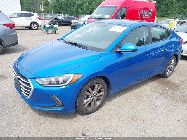 Hyundai Elantra Value Edition 2017 KMHD84LFXHU425808 Image 2
