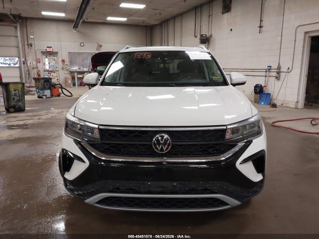 2022 Volkswagen Taos 1.5t Se მანქანა იყიდება აუქციონზე, vin: 3VVPX7B2XNM041694, აუქციონის ნომერი: 45451578