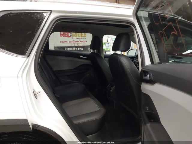 2022 Volkswagen Taos 1.5t Se მანქანა იყიდება აუქციონზე, vin: 3VVPX7B2XNM041694, აუქციონის ნომერი: 45451578