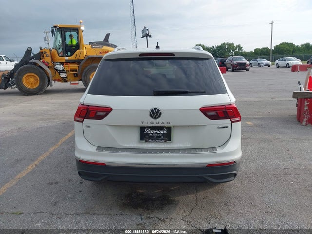 2022 Volkswagen Tiguan 2.0t Se მანქანა იყიდება აუქციონზე, vin: 3VV2B7AX7NM164911, აუქციონის ნომერი: 45451580