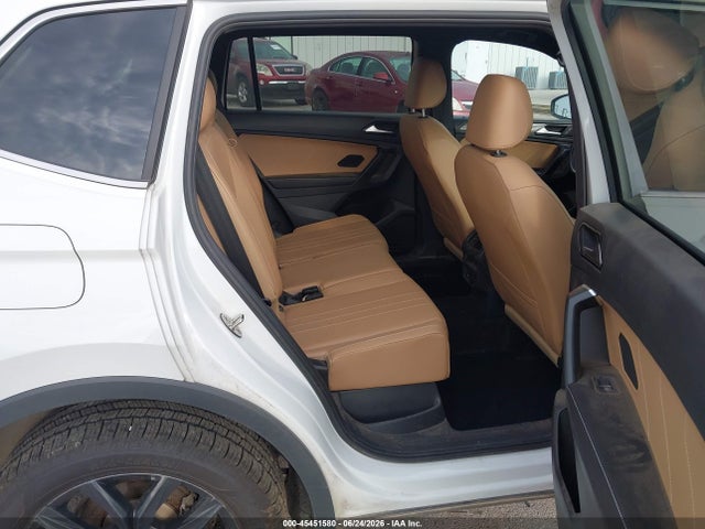 2022 Volkswagen Tiguan 2.0t Se მანქანა იყიდება აუქციონზე, vin: 3VV2B7AX7NM164911, აუქციონის ნომერი: 45451580