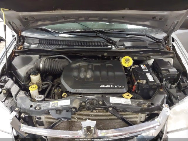 45451610 :رقم المزاد ، 2C4RDGBG5DR807303 vin ، 2013 Dodge Grand Caravan Se مزاد بيع