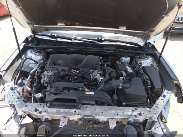 45451631 :رقم المزاد ، 4T1G11AK1LU306831 vin ، 2020 Toyota Camry Se مزاد بيع