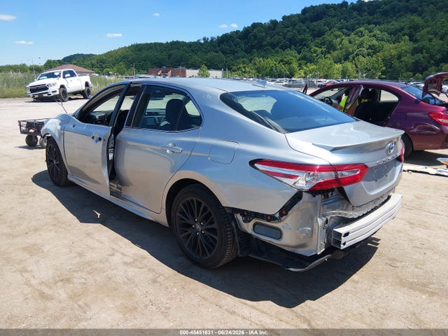 45451631 :رقم المزاد ، 4T1G11AK1LU306831 vin ، 2020 Toyota Camry Se مزاد بيع
