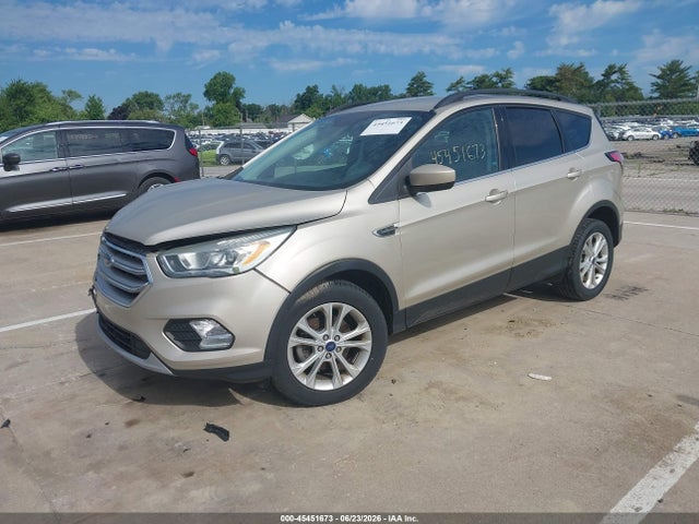Ford ESCAPE SE 2017 1FMCU0GD8HUD52558 Image 2